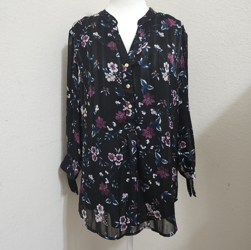 Beautiful black floral ivanka trump button down career top